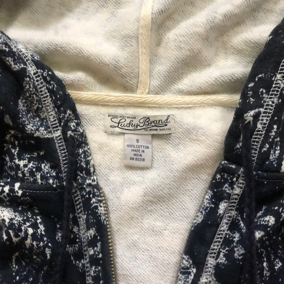 Lucky Brandy Zippy - Picture 3 of 4